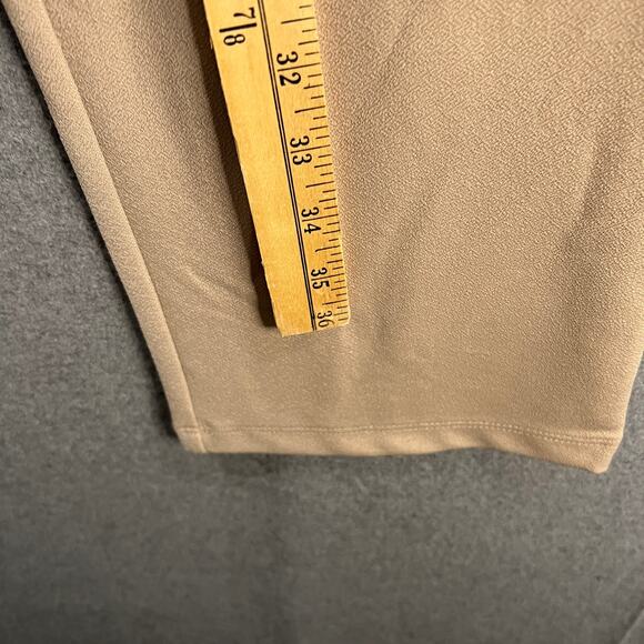 Isaac Mizrahi Live! Petite Crepe Knit Straight Leg Pant Cool Khaki, Petite 1X - Picture 4 of 8